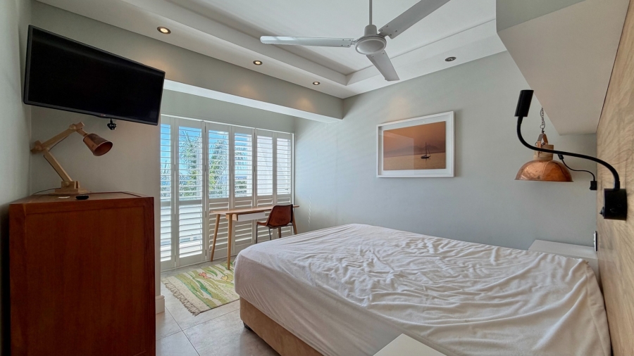 To Let 4 Bedroom Property for Rent in Gordons Bay Village Western Cape